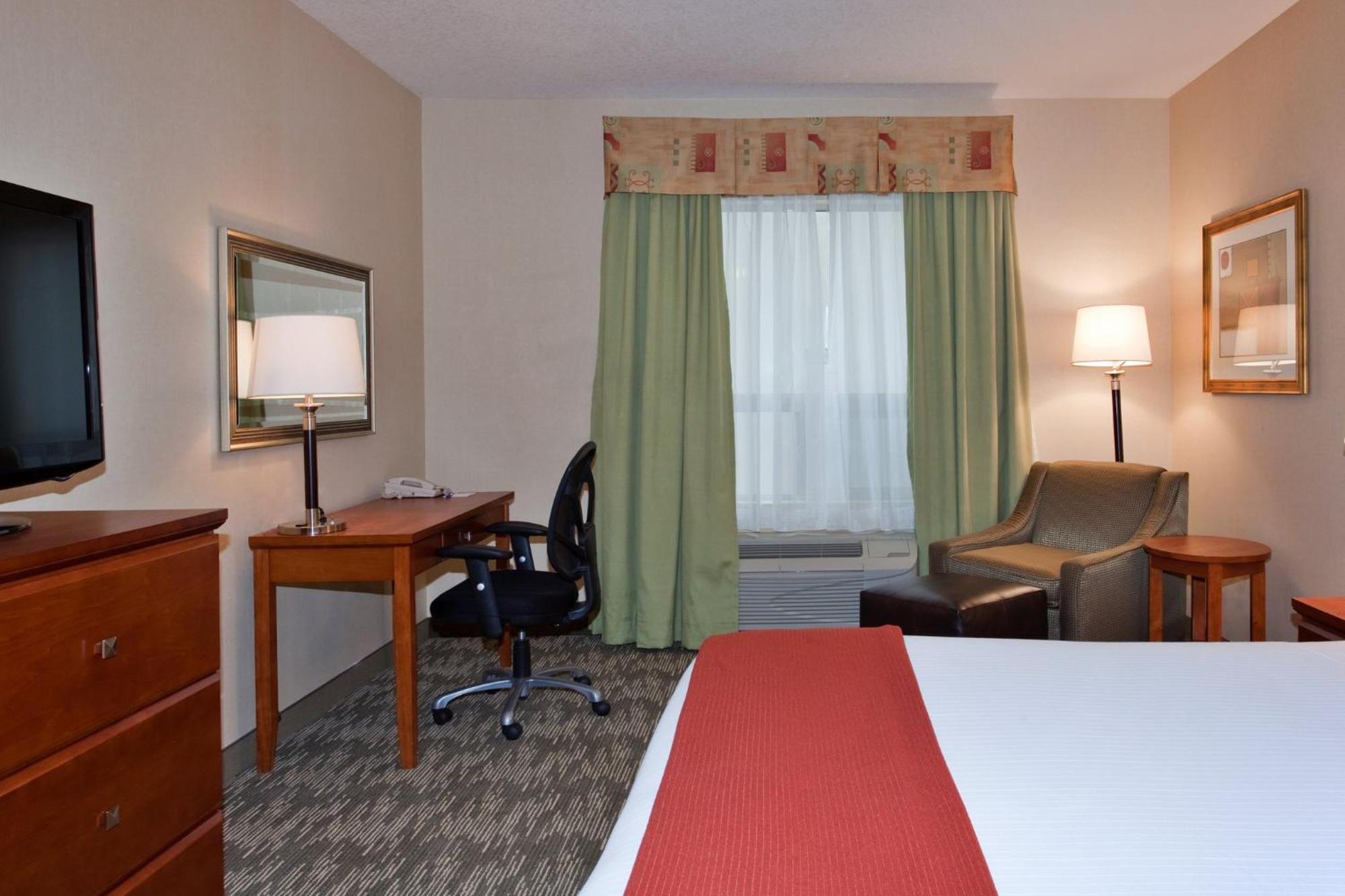 Holiday Inn Express Hotel & Suites-Edmonton South, An Ihg Hotel Luaran gambar