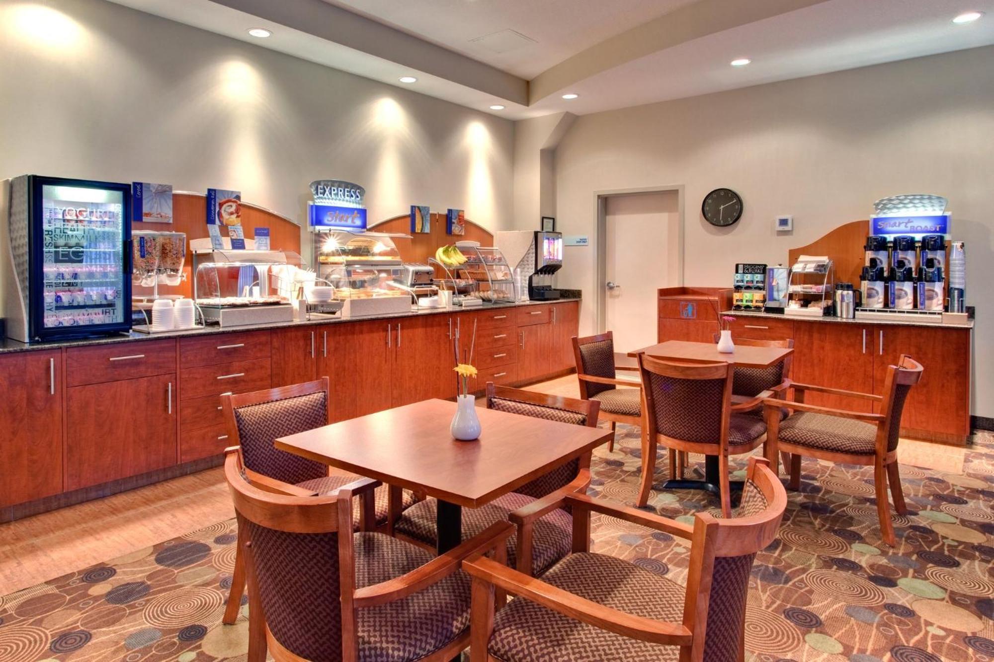 Holiday Inn Express Hotel & Suites-Edmonton South, An Ihg Hotel Luaran gambar