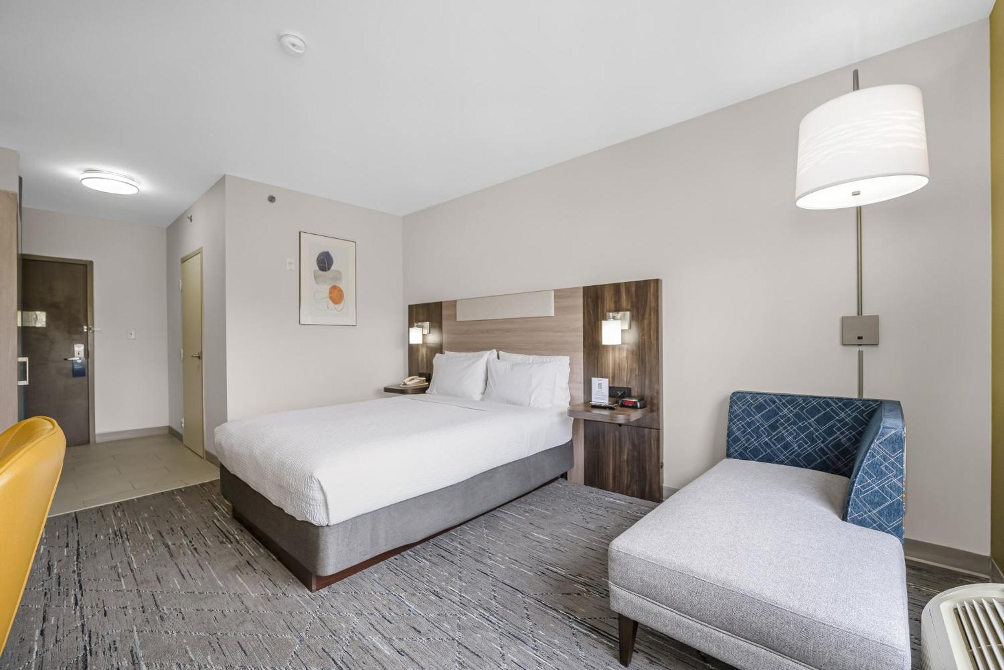 Holiday Inn Express Hotel & Suites-Edmonton South, An Ihg Hotel Luaran gambar